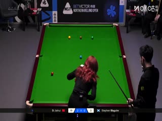 2025斯诺克北爱尔兰公开赛32进16 斯蒂芬·马奎尔0-4斯佳辉（朱峰立） 20251022